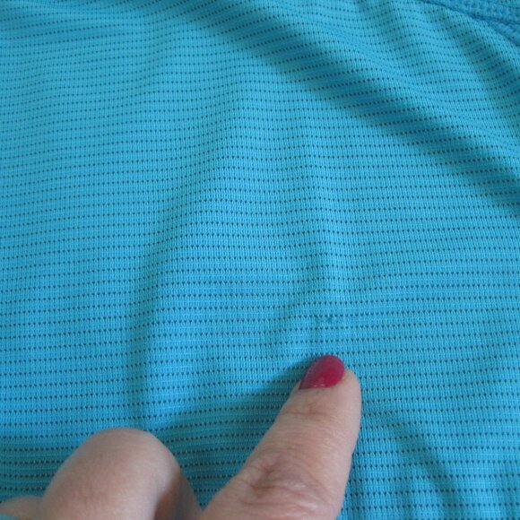 Lululemon Women's Mesh Shirt Size 10 Teal Blue Lightweight Short Sleeves - Picture 5 of 5